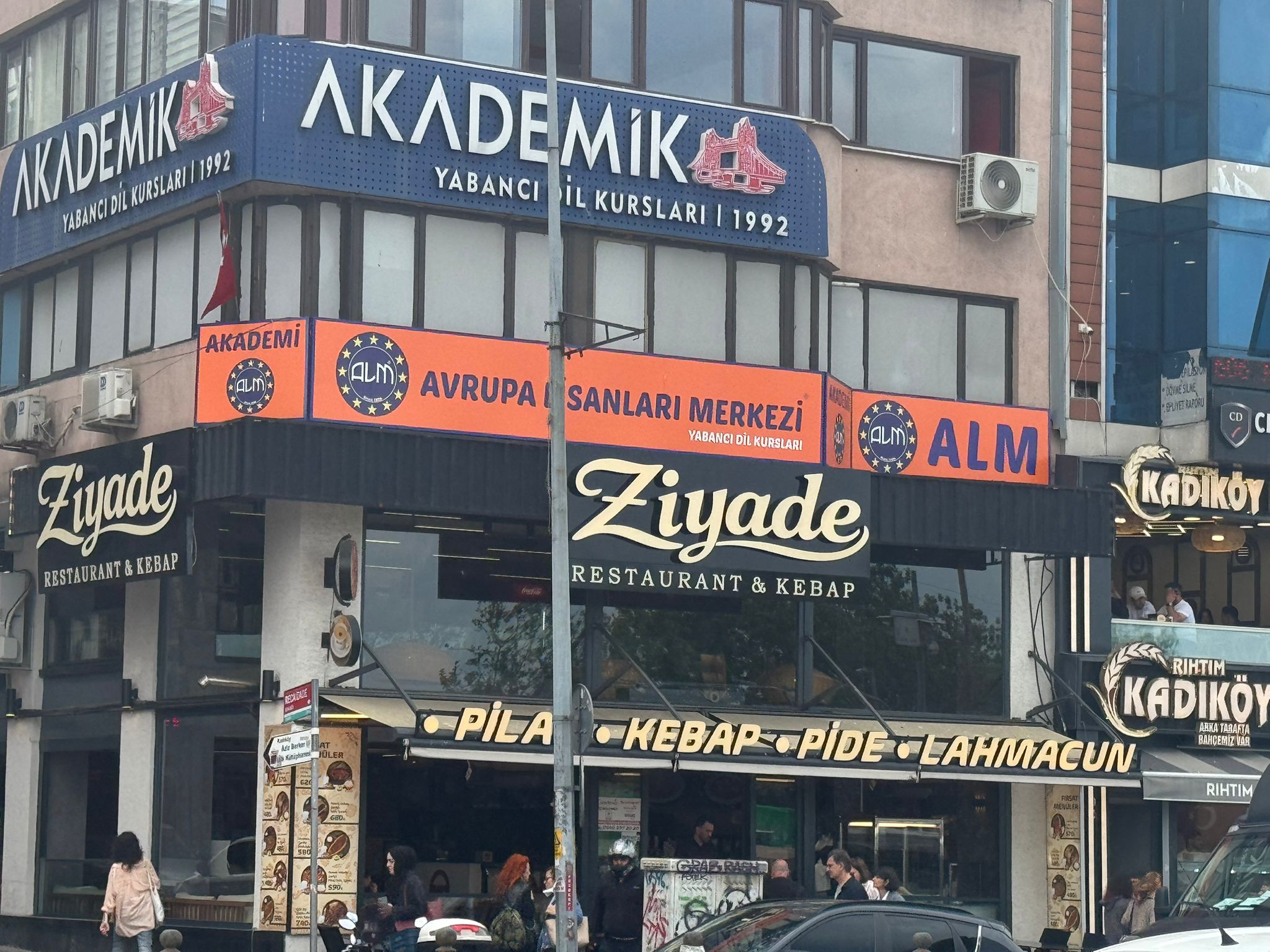 Tabela Üretimi ve kartvizit baskı